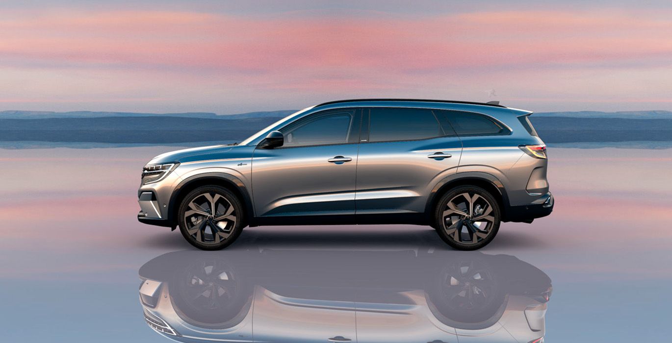 RENAULT ESPACE E Tech Full Hybrid Espirit Alpine exterior perfil | Crazy Renting