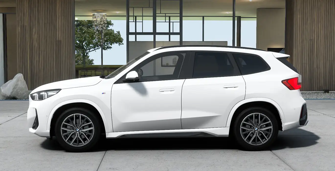 BMW X1 sDrive18d 3 BMW X1 sDrive18d lateral | Crazy Renting
