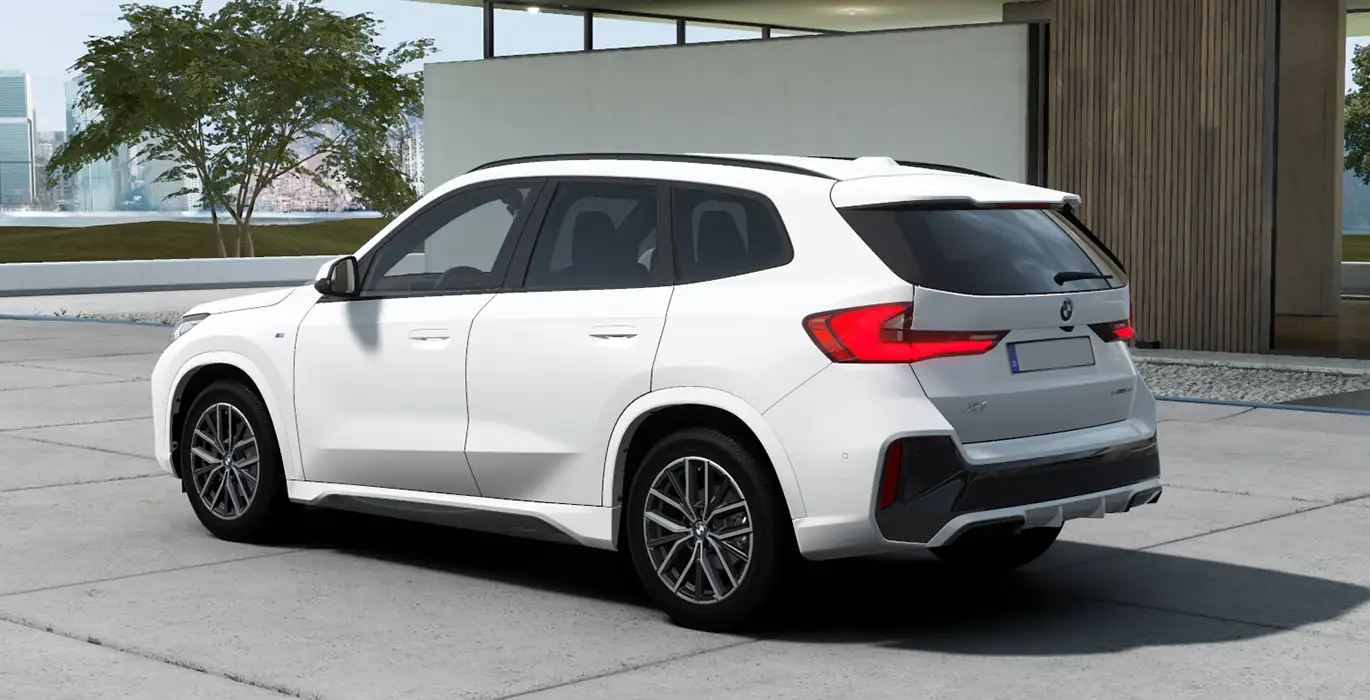 BMW X1 sDrive18d 2 BMW X1 sDrive18d trasera | Crazy Renting