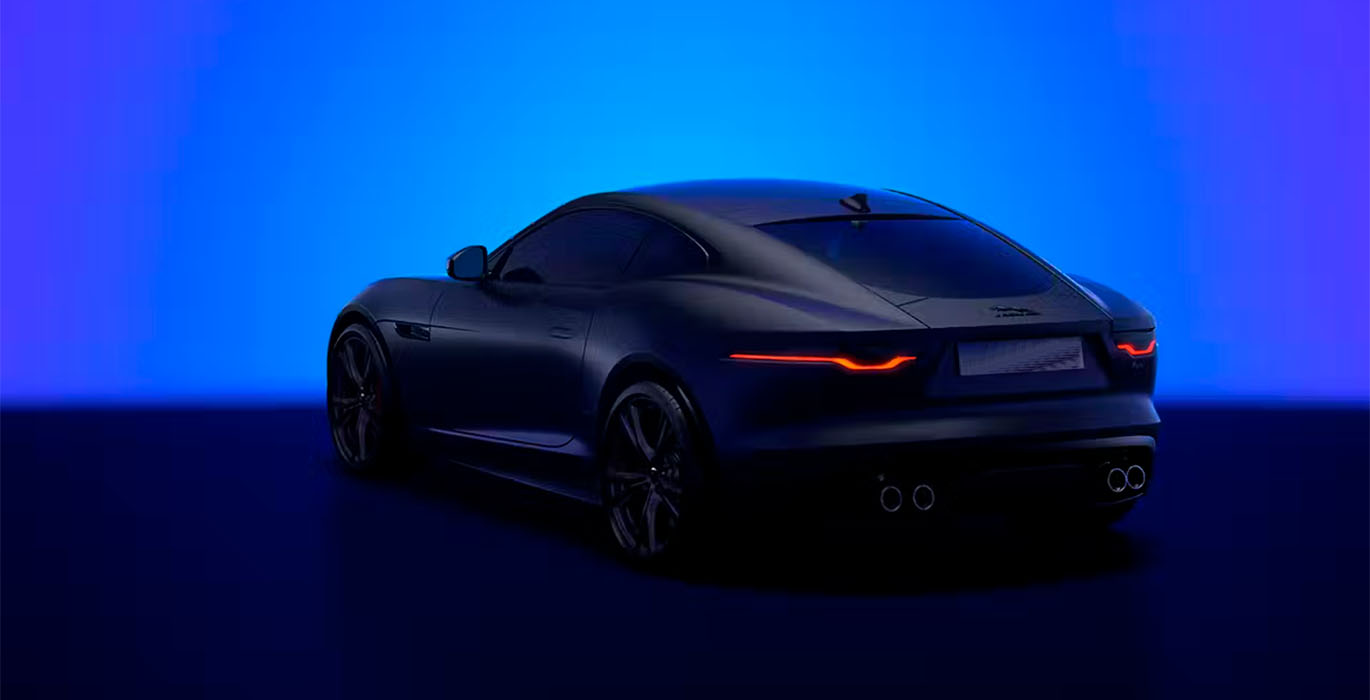 Jaguar F-Type 2.0 I4 RWD R-Dynamic 3 Jaguar F Type 2.0 I4 RWD R Dynamic trasera | Crazy Renting