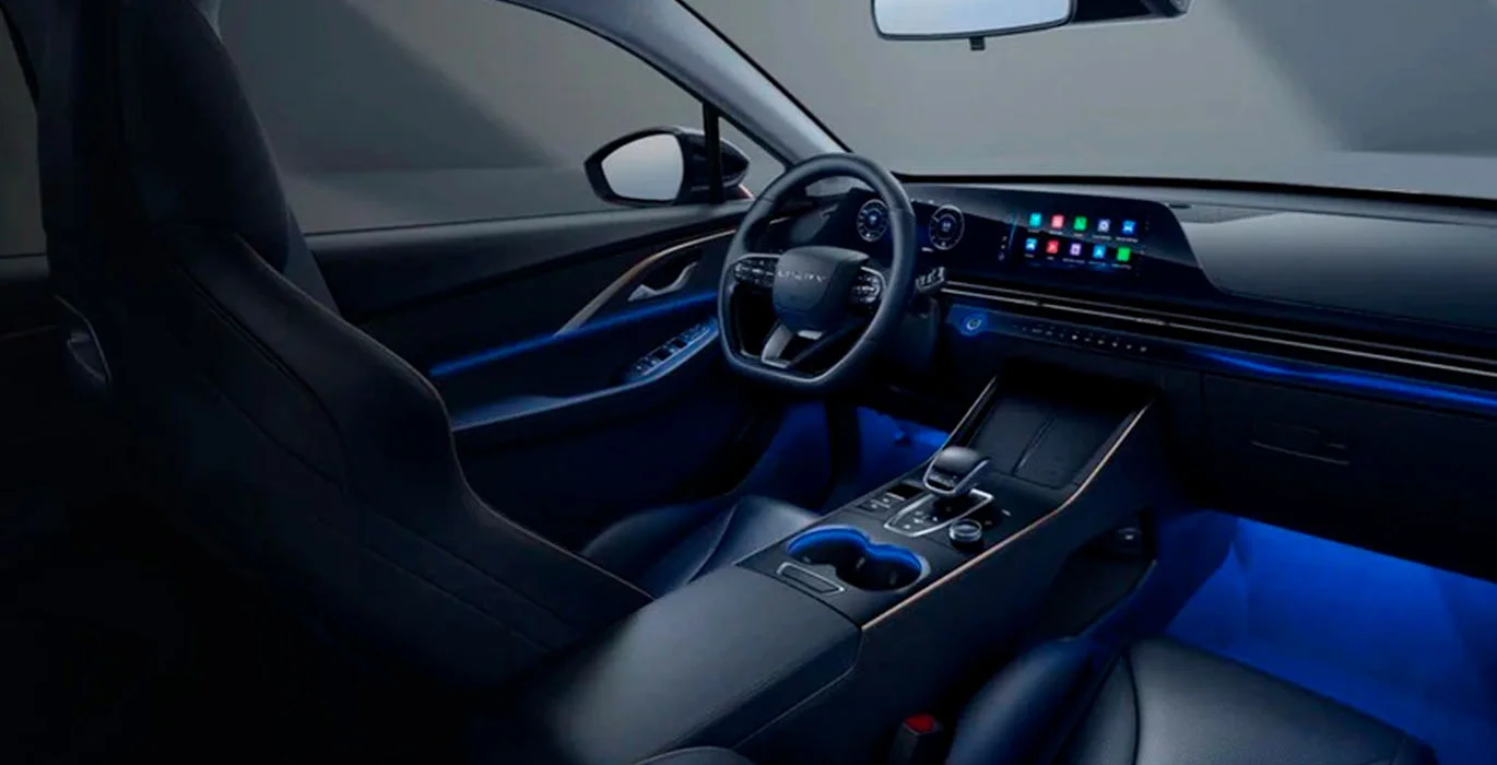 OMODA 5 1.6 Premium 145 SUV 4 OMODA 5 1.6 Premium 145 SUV interior delantera | Crazy Renting