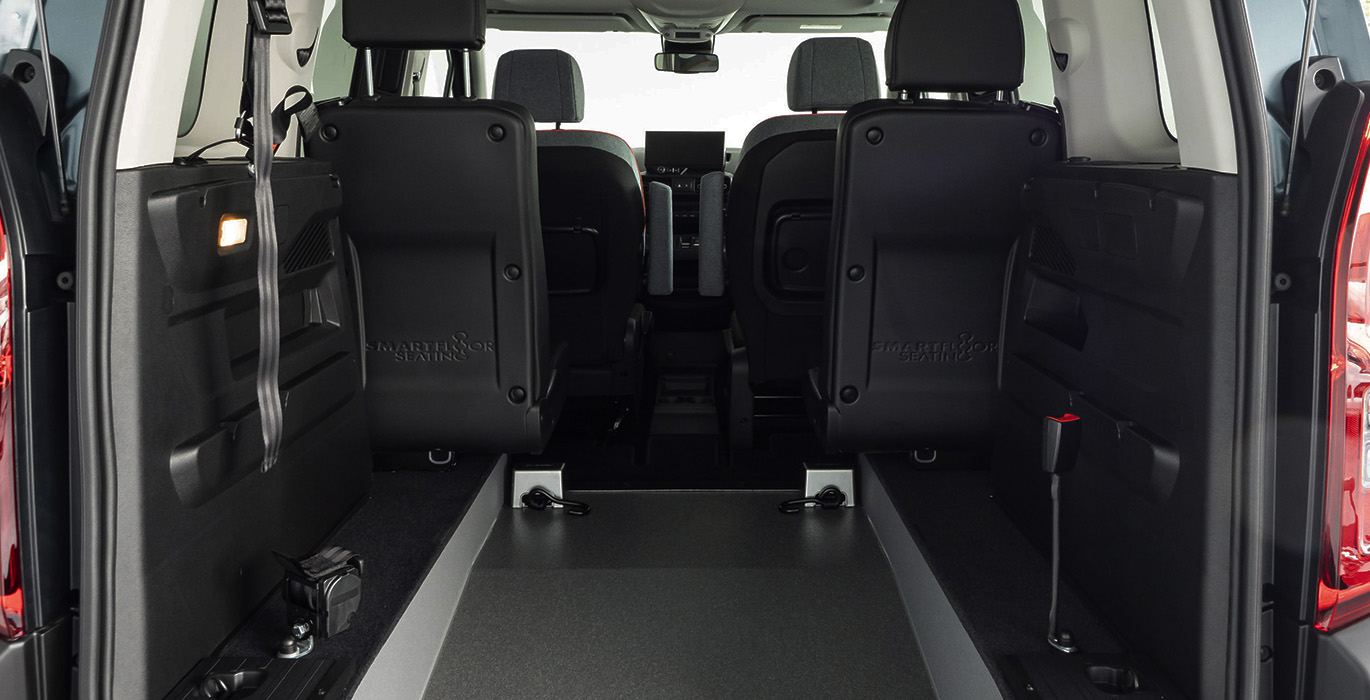 Citroen Berlingo Talla M BlueHDi 100 YOU L1 N1 Adaptado 6 Citroen Berlingo Talla M BlueHDi 100 YOU L1 N1 Adaptado interior asientos | Crazy Renting