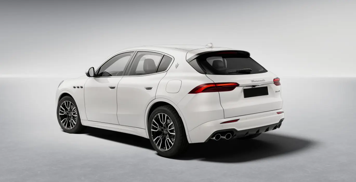 MASERATI Grecale 300 QS trasera | Crazy Renting
