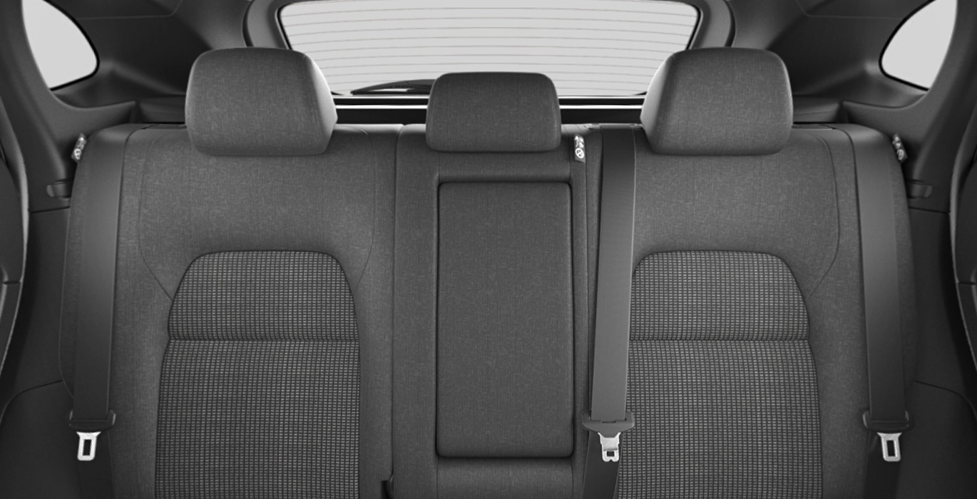 NISSAN Qashqai Acenta DIG-T MHEV 4x2 II 6 NISSAN Qashqai DIG T 116kW 158CV MHEV CVT Acenta interior trasera | Crazy Renting