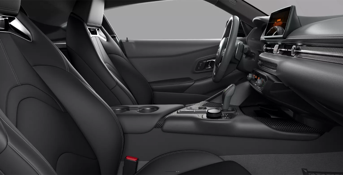 Toyota GR Supra 3.0T 250kW 340CV Performance AT8 interior delantera III | Crazy Renting