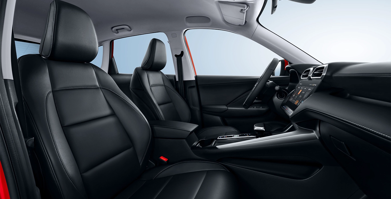 MG ZS Hybrid Comfort 4 MG ZS HYBRID Luxury interior delantera II | Crazy Renting