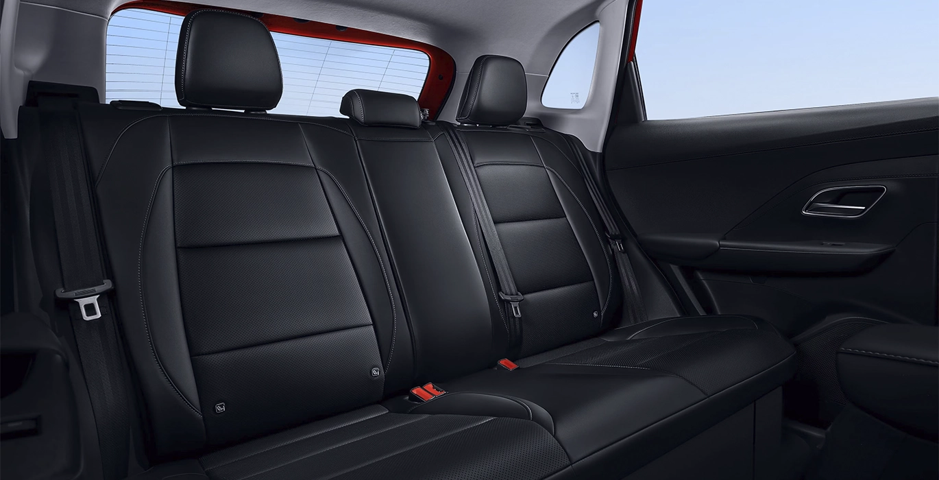 MG ZS Hybrid Comfort 5 MG ZS HYBRID Luxury interior trasera | Crazy Renting