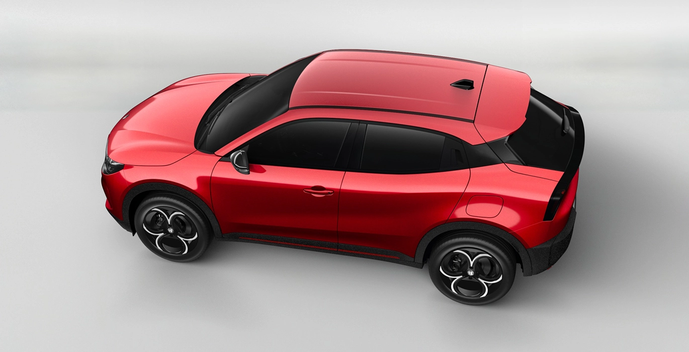 ALFA ROMEO JUNIOR IBRIDA SPECIALE 136CV AUTOMATICO trasera | Crazy Renting