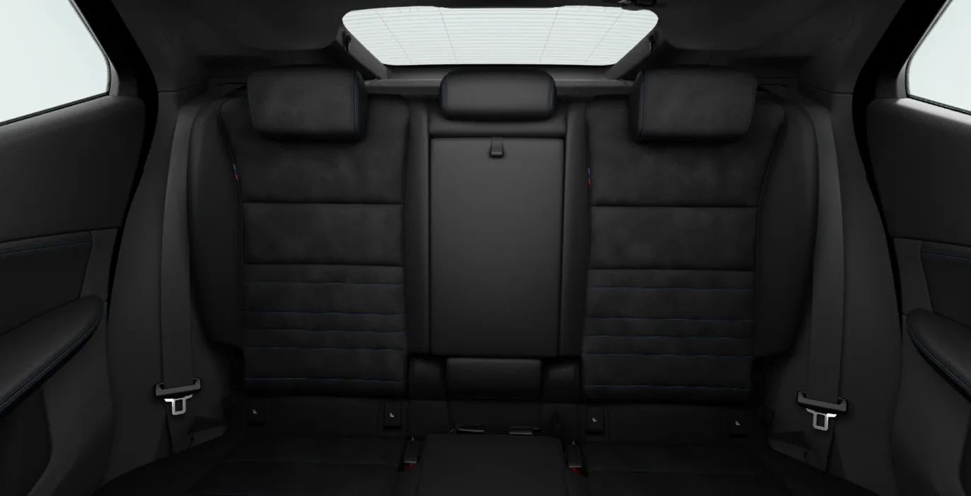 BMW X2 sDrive 20d 6 BMW X2 sDrive 20d interior trasera | Crazy Renting