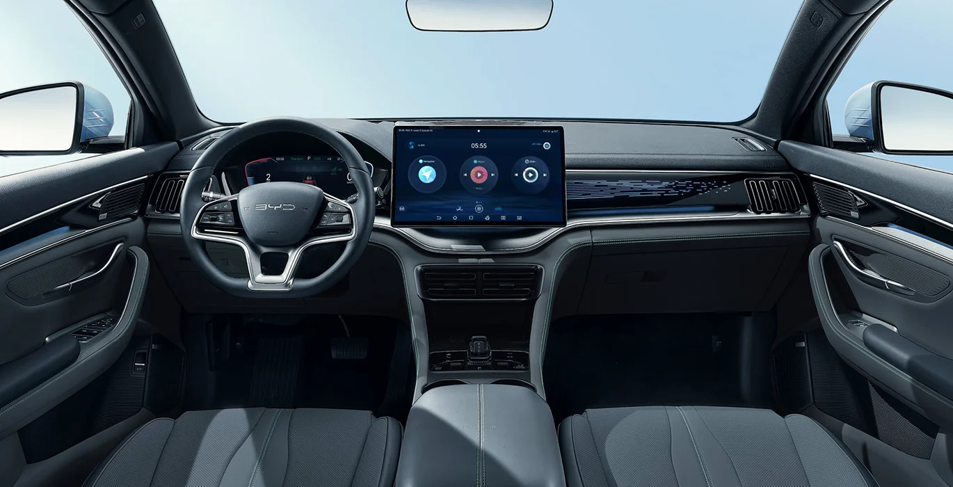 BYD Seal U DM-i Confort 218CV 5 BYD Seal U DM i Confort 218CV interior delantera | Crazy Renting