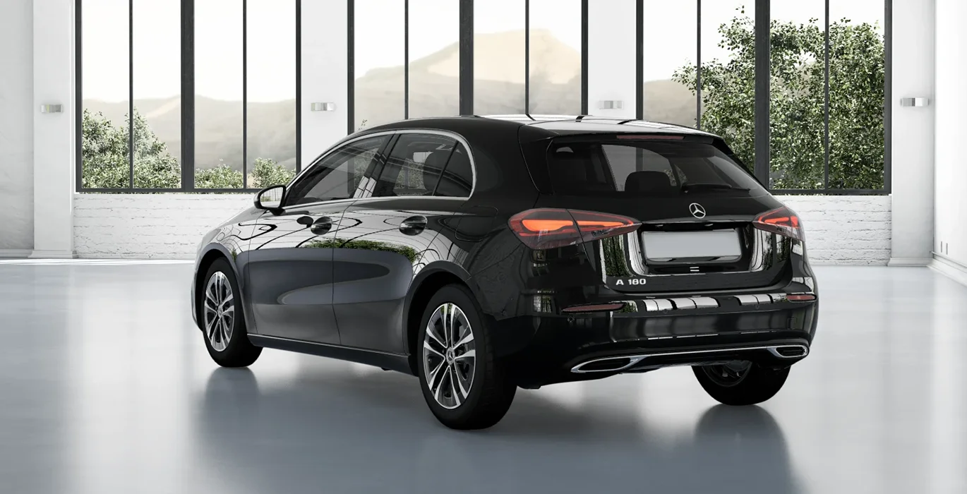 Mercedes Benz Clase A 180 trasera | Crazy Renting