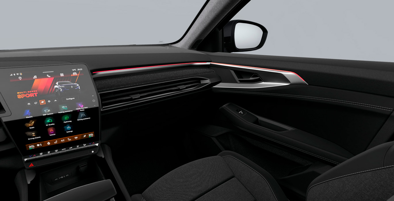 RENAULT RAFALE TECHNO E-TECH FULL HYBRID 200CV 5 RENAULT RAFALE TECHNO E TECH FULL HYBRID 200CV interior perfil | Crazy Renting