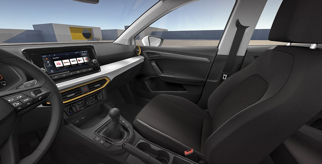 Seat Ibiza 1.0 TSI 95CV STYLE XM interior delantera II | Crazy Renting