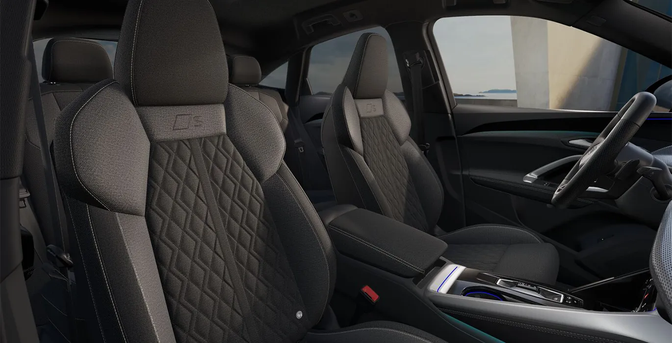 Audi Q5 Sportback S Line TFSI S Tronic 5 Audi Q5 Sportback S Line TFSI S Tronic interior delantera II | Crazy Renting