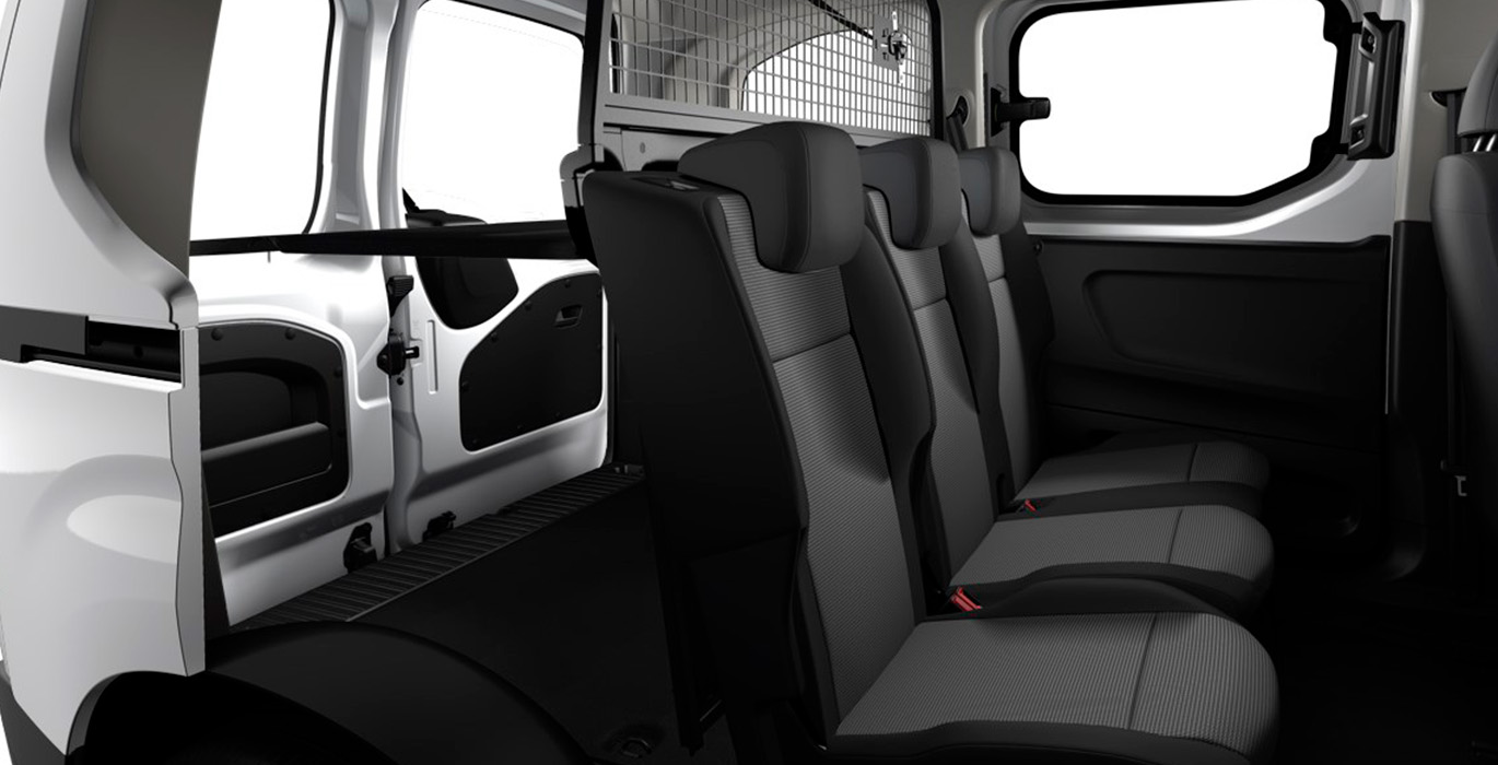 Citroen Berlingo Talla M BlueHDi 100 S&S YOU - Canarias 5 Citroen Berlingo Talla M BlueHDi 100 SS YOU interior perfil | Crazy Renting