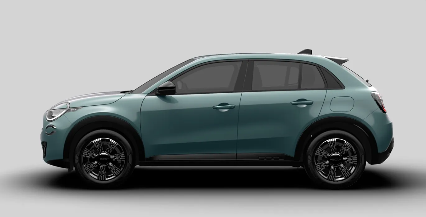 Fiat 600 ICON MHEV 1.2 110CV DDCT (AUTOMÁTICO) 3 Fiat 600 ICON MHEV 1.2 110CV DDCT AUTOMATICO lateral | Crazy Renting