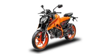 Renting KTM Duke 390
