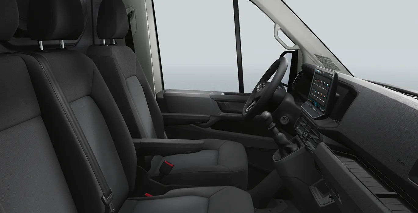 Volkswagen Crafter 35 Furgón BL TA L4H3 2.0 TDI 103kW (140CV) - ISOTERMO 5 VOLKSWAGEN Crafter 35 Furgon BL TA L4H3 2.0 TDI 103kW 140CV ISOTERMO interior delantera II | Crazy Renting