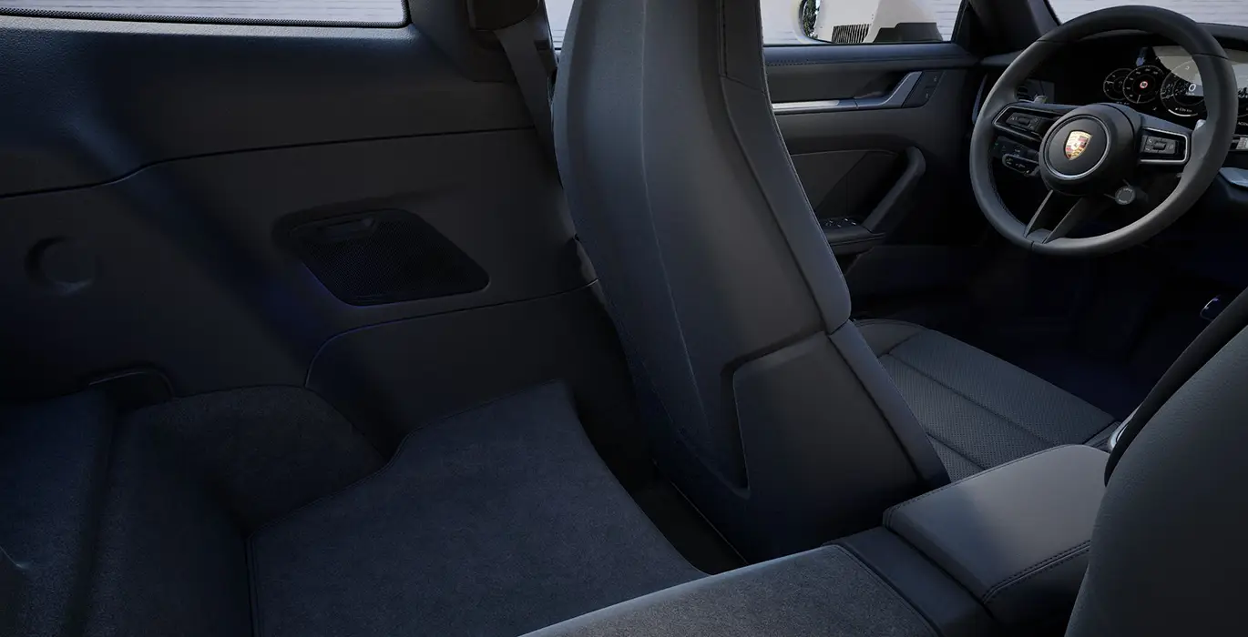 Porsche 911 Carrera 6 Porsche 911 Carrera interior trasera | Crazy Renting
