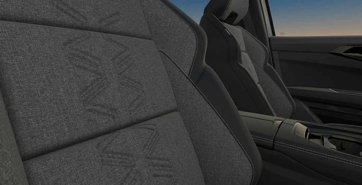 RENAULT Austral Evolution E-Tech Full Hybrid 6 RENAULT Austral Evolution E Tech Full Hybrid II interior delantera II | Crazy Renting