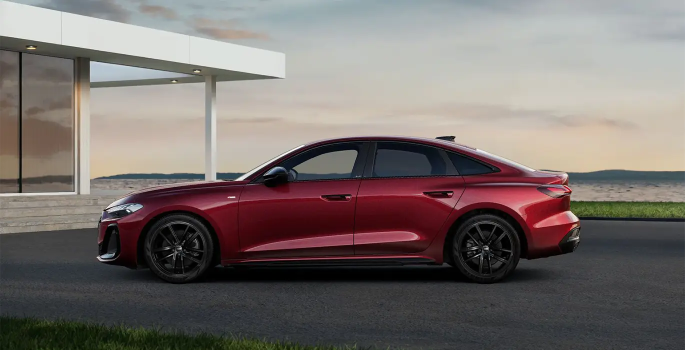 Audi A5 TDI 150kW (204CV) Black Line 3 Audi A5 TDI 150kW 204CV Black Line lateral | Crazy Renting