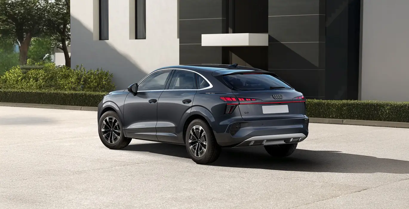 Audi Q3 Sportback Advanced TFSI 110kW S Tronic 2 Audi Q3 Sportback Advanced TFSI 110kW S Tronic trasera gris | Crazy Renting