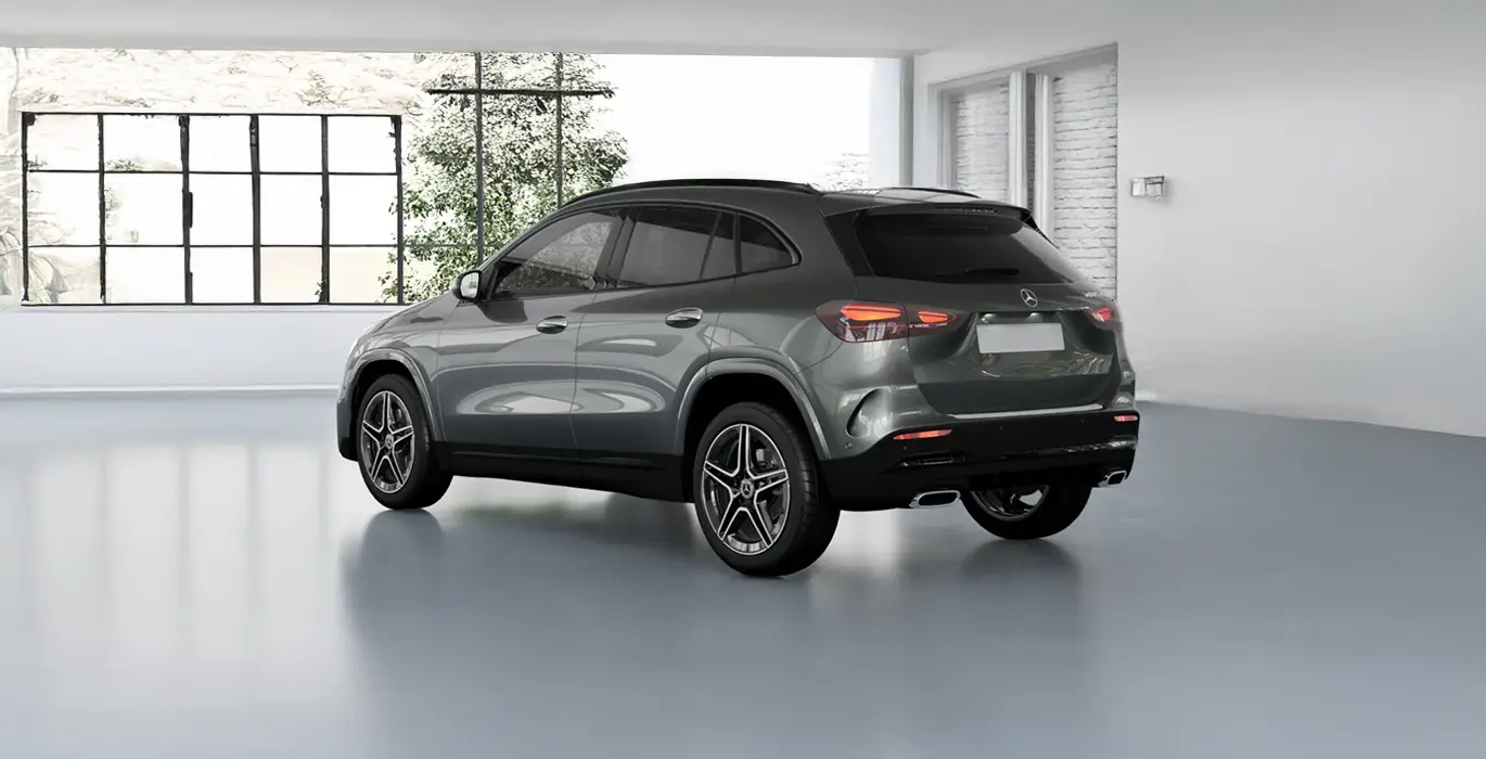 Mercedes-Benz GLA 200d 2 Mercedes Benz GLA 200d II trasera | Crazy Renting