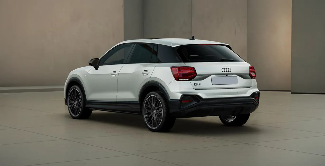 AUDI Q2 Adrenalin Black ED 35 TDI 110kW S Tronic 2 AUDI Q2 Adrenalin Black ED 35 TDI 110kW S Tronic trasera | Crazy Renting