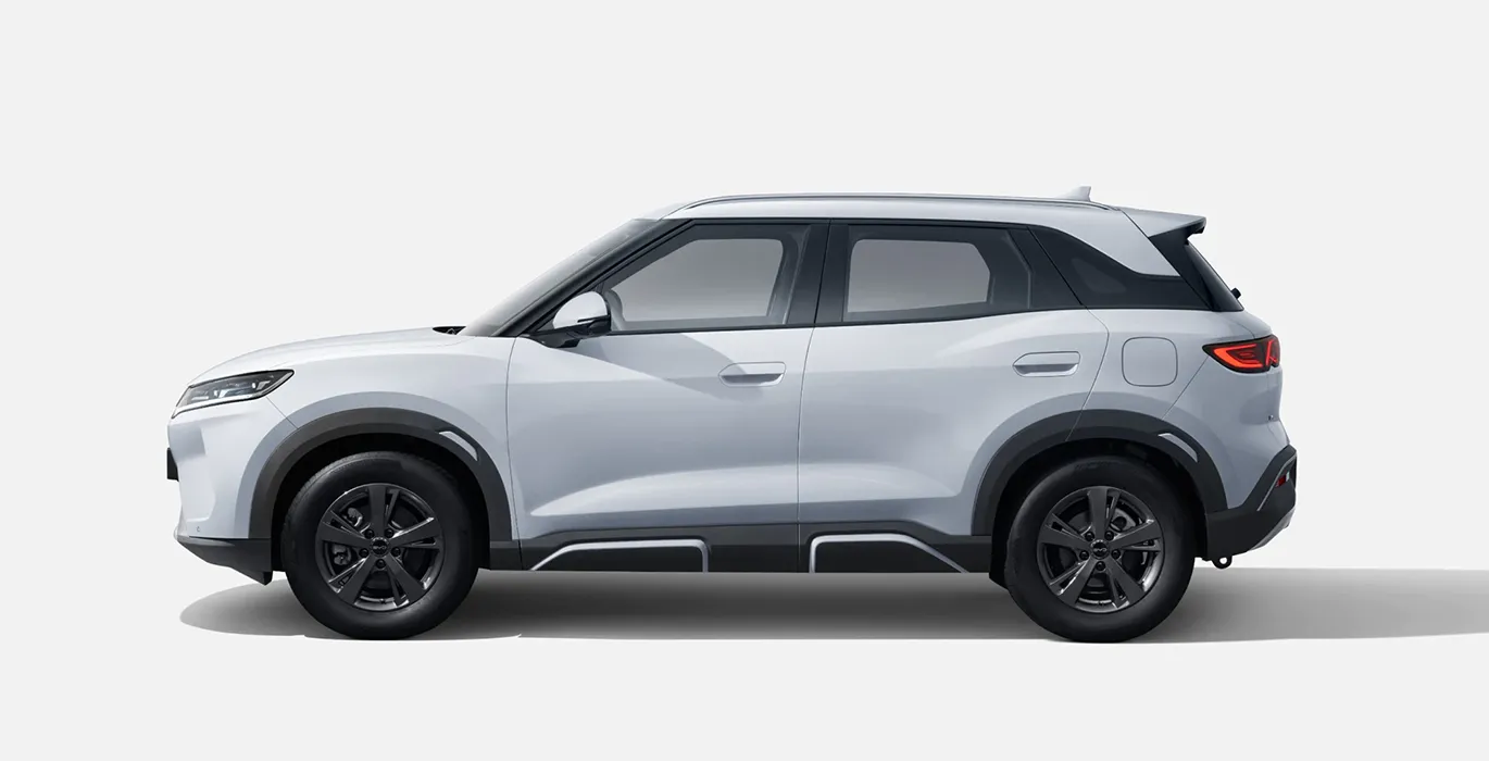 BYD ATTO 2 DM-i Active 3 BYD ATTO 2 DM i Active lateral blanco | Crazy Renting