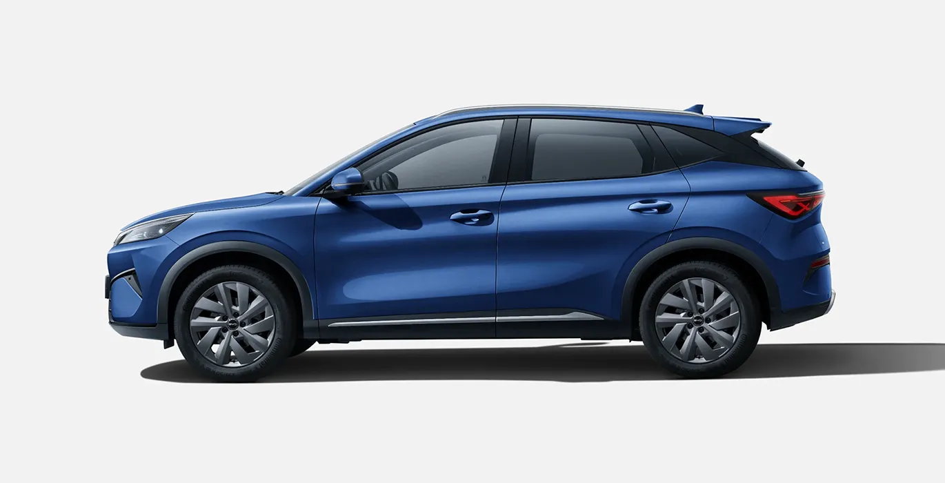 BYD ATTO 3 EVO Design RWD 3 BYD ATTO 3 EVO Design RWD lateral | Crazy Renting