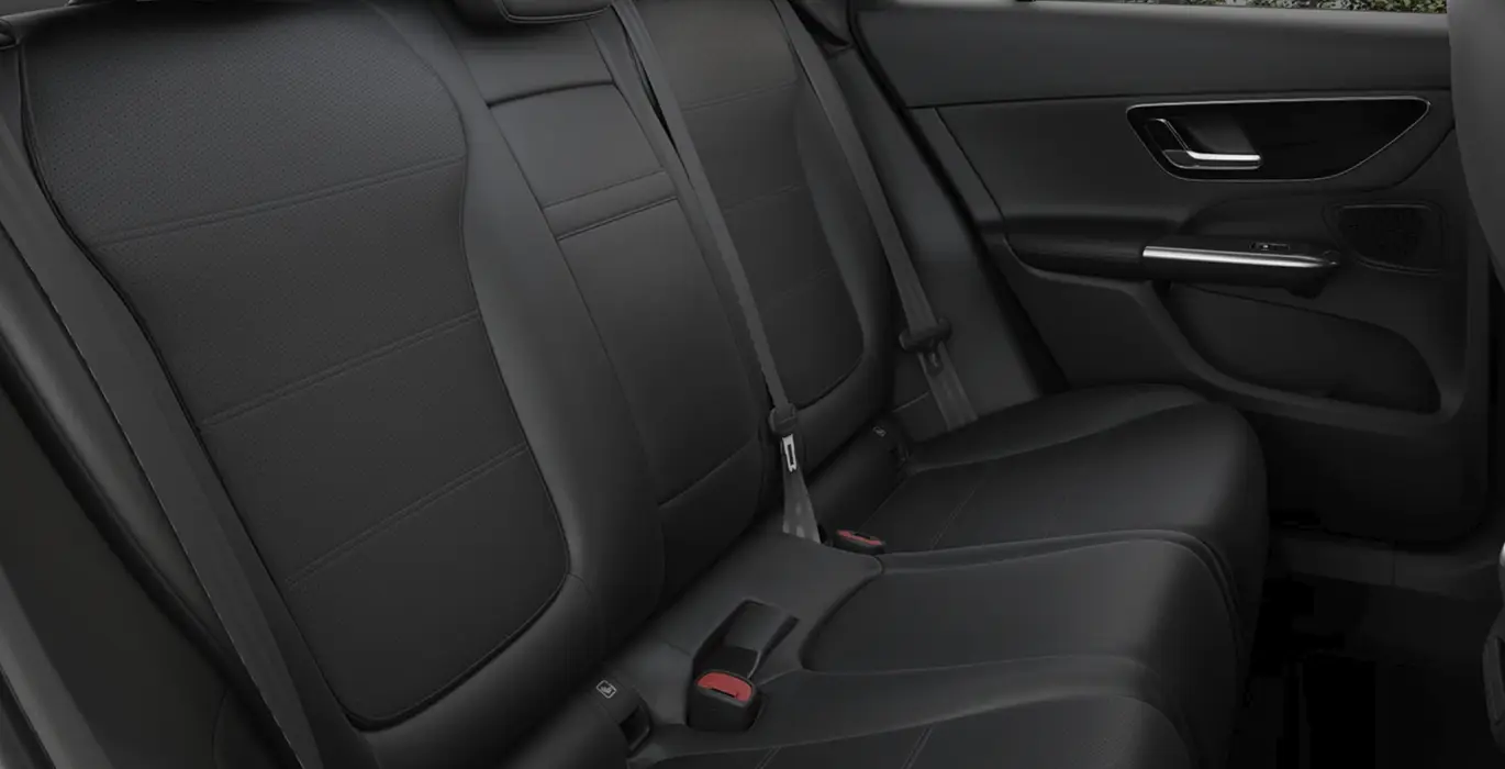 Mercedes-Benz GLC Coupé 220D 4MATIC 6 Mercedes Benz GLC Coupe 220D 4MATIC interior trasera | Crazy Renting
