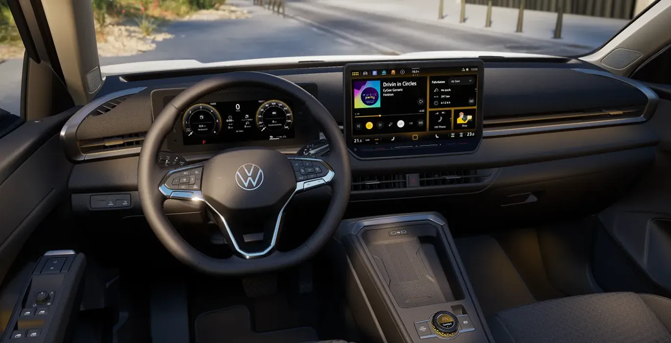 Volkswagen T-ROC Más 1.5 eTSI 85kW (116CV) DSG 4 Volkswagen T ROC Mas 1.5 eTSI 85kW 116CV DSG interior delantera | Crazy Renting