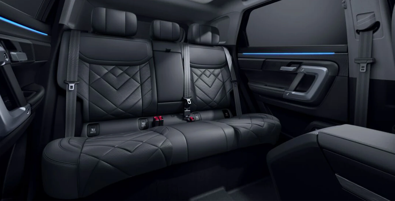 Jaecoo 7 PHEV Pure 1.5 TGDI 205kW (279CV) FWD 5 Jaecoo 7 HEV Pure 1.5 TGDI 165kW 224CV 1DHT FWD interior trasera | Crazy Renting