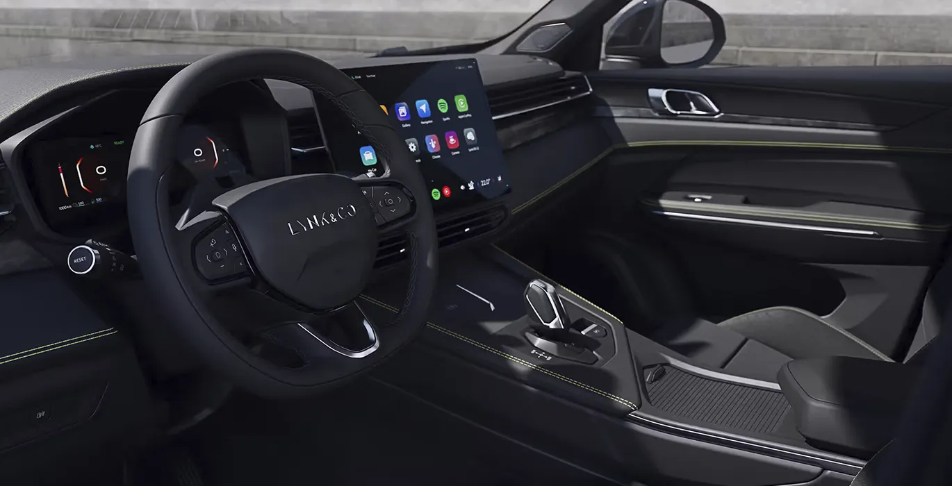 Lynk & Co 01 1.5 PHEV Core 4 Lynk Co 01 1.5 PHEV Core interior delantera | Crazy Renting