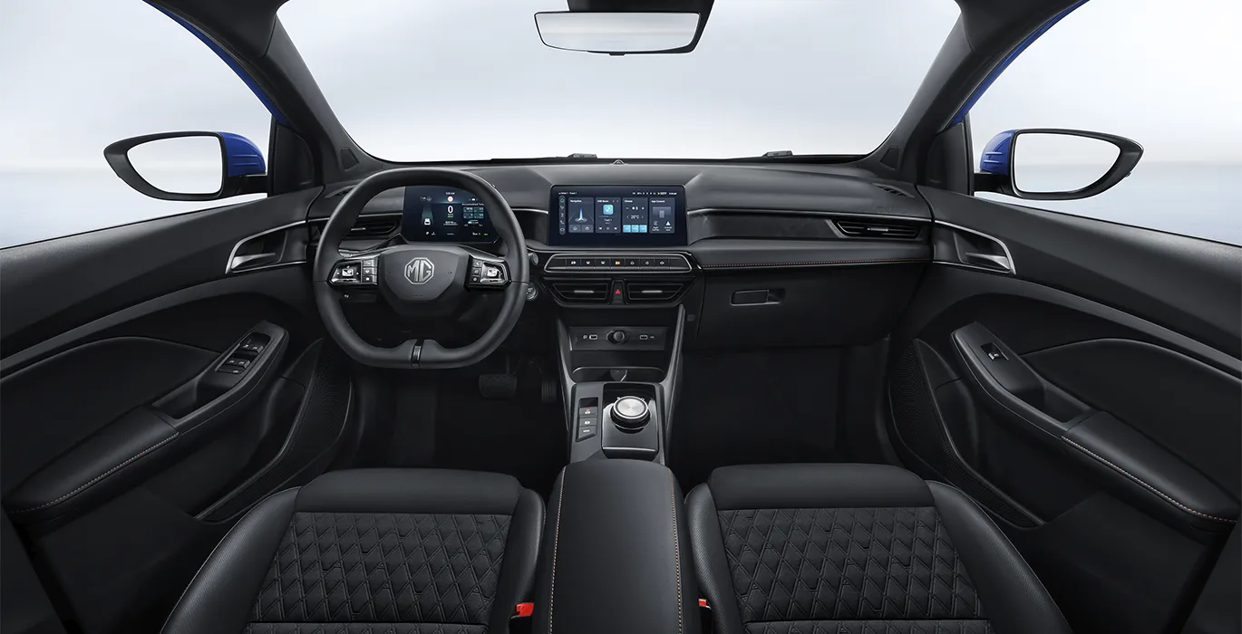 MG 3 Hybrid Business interior delantera | Crazy Renting
