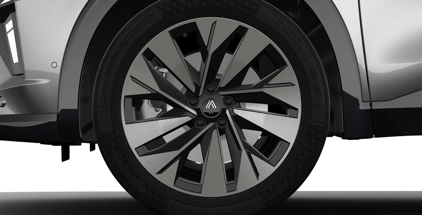 RENAULT RAFALE TECHNO E-TECH FULL HYBRID 200CV 4 RENAULT RAFALE TECHNO E TECH FULL HYBRID rueda | Crazy Renting
