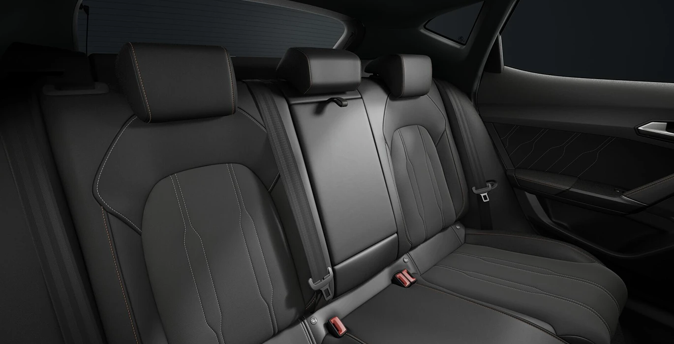 Cupra Formentor 1.5 ETSI 110kW (150CV) DSG 5 Cupra Formentor 1.5 ETSI 110kW 150CV DSG interior trasera | Crazy Renting