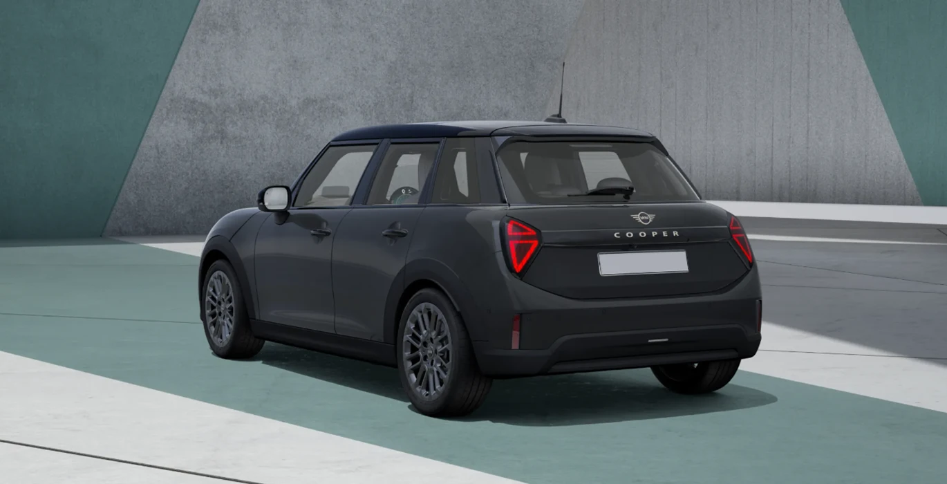 MINI Cooper 5 Puertas C Favoured 115kW - Canarias 2 MINI Cooper 5 Puertas C Favoured 115kW gris trasera | Crazy Renting