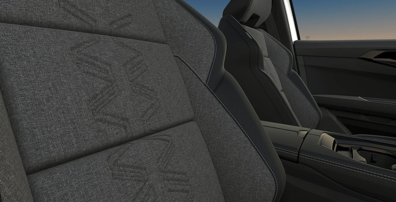 Renault Austral E-Tech Full Hybrid Evolution 147kW 6 RENAULT AUSTRAL E Tech Full Hybrid Evolution 147kW interior asientos | Crazy Renting