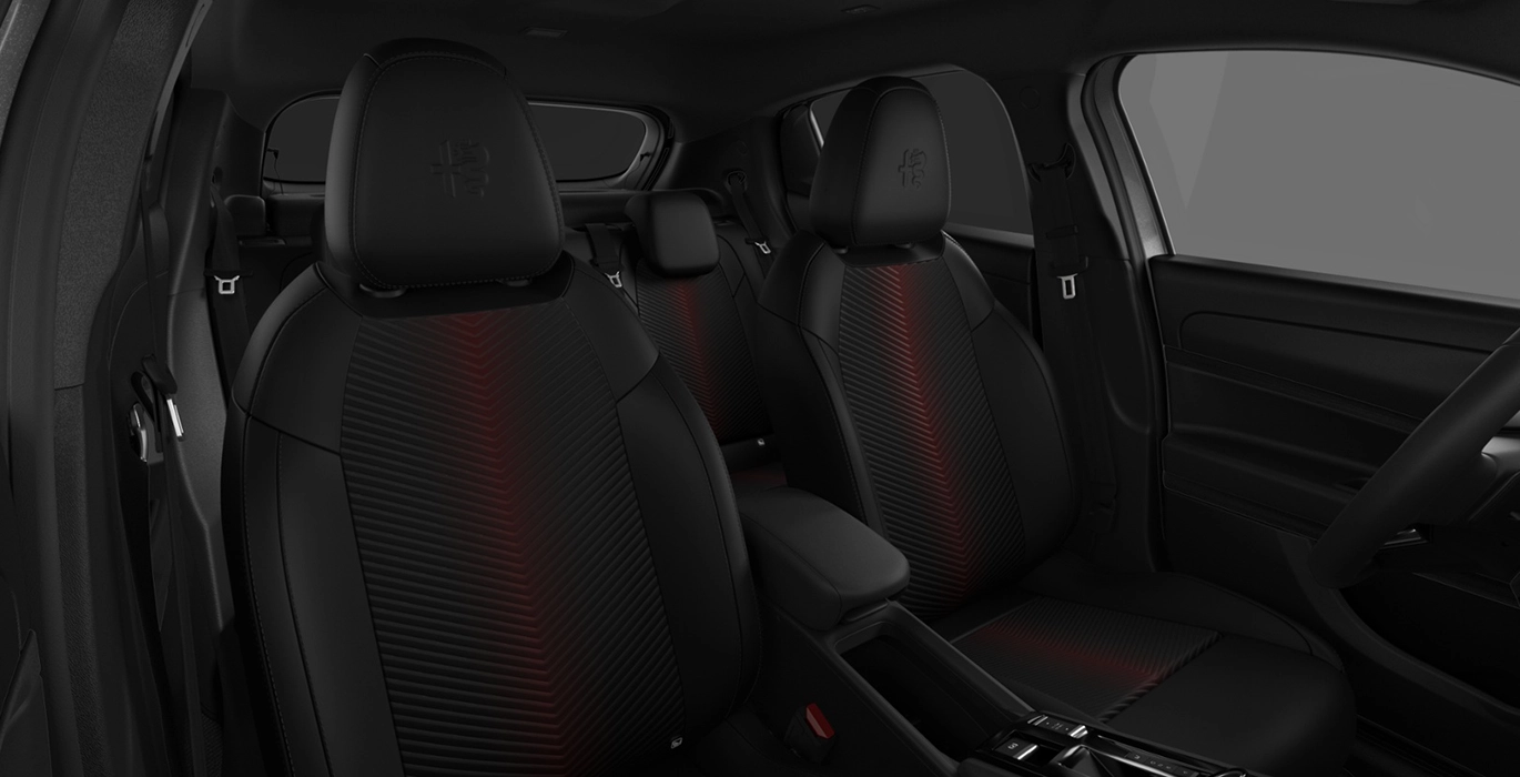 ALFA ROMEO Junior Ibrida interior trasera | Crazy Renting