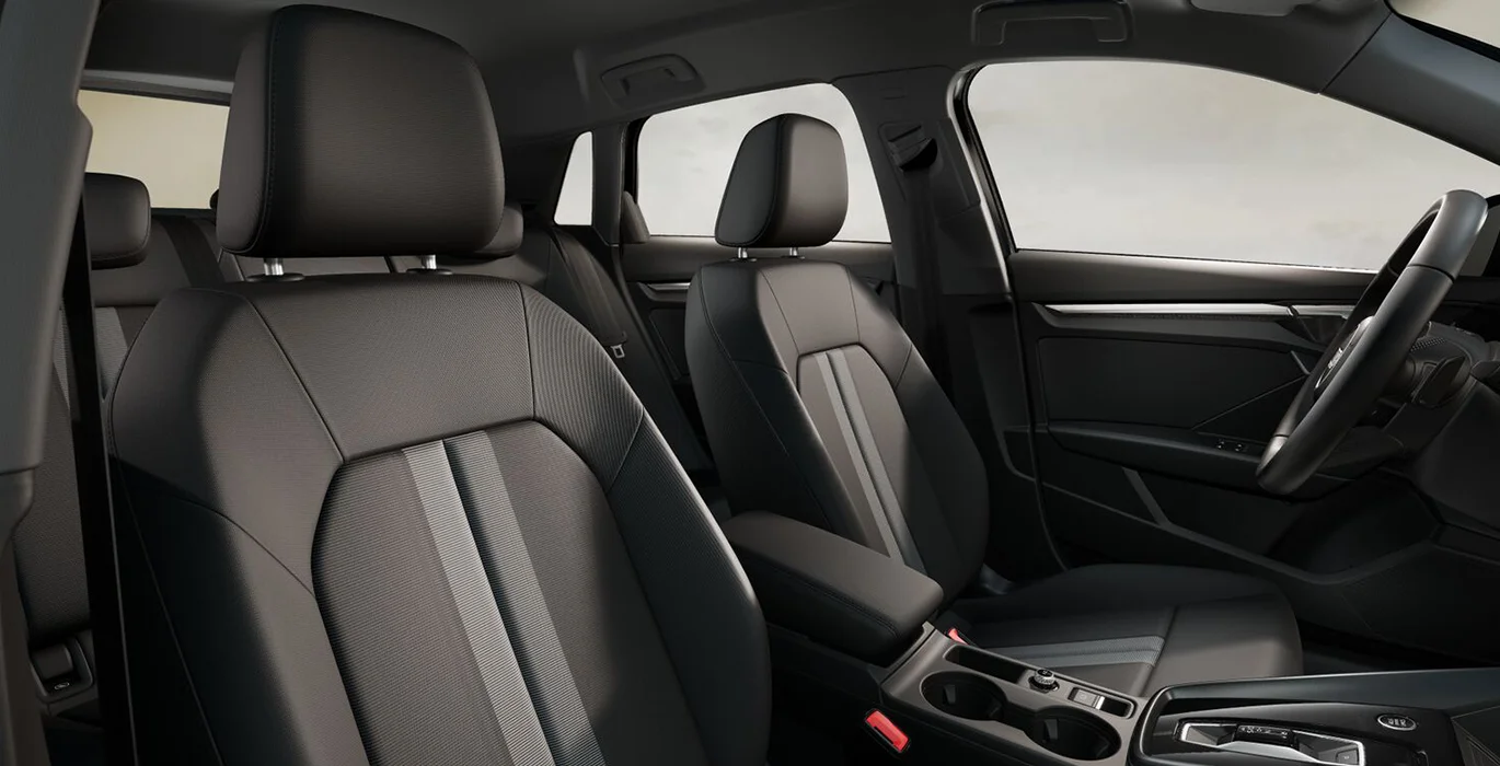 AUDI A3 Sportback 30 TFSI Advanced S tronic 5 AUDI A3 Sportback 30 TFSI Advanced S tronic interior delantera II | Crazy Renting