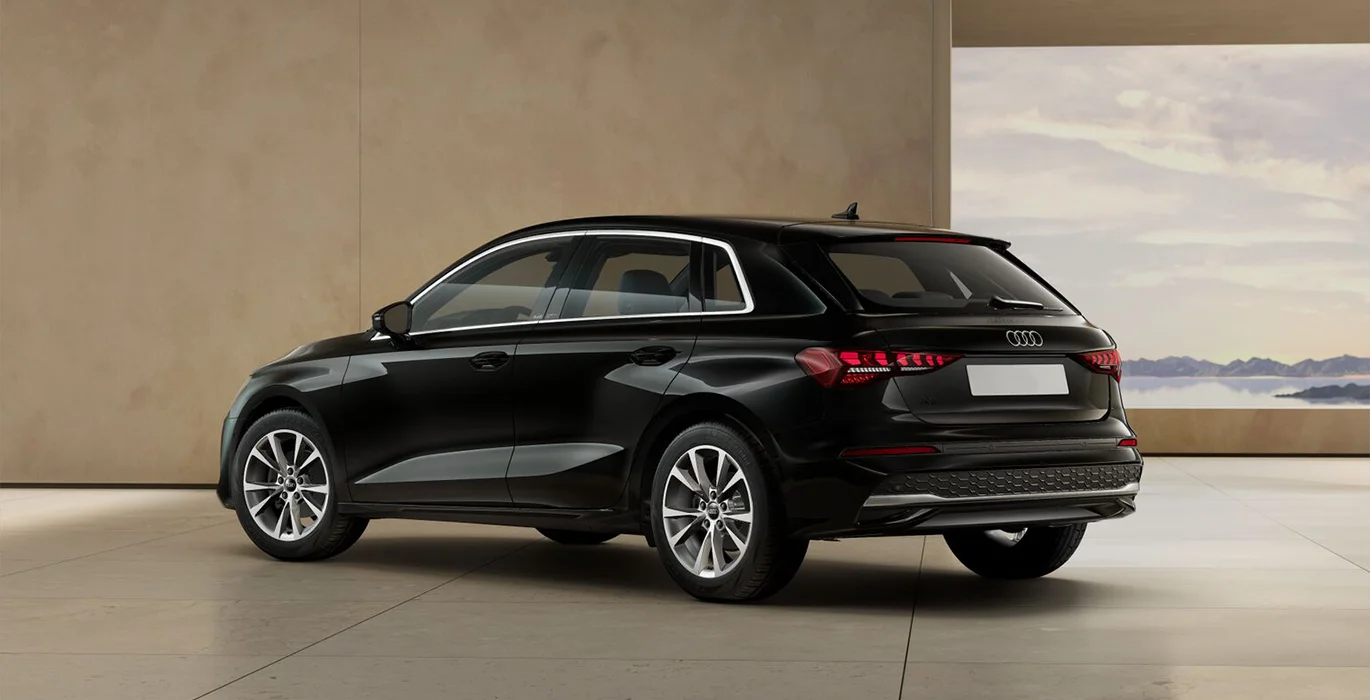AUDI A3 Sportback 30 TFSI Advanced S tronic 2 AUDI A3 Sportback 30 TFSI Advanced S tronic trasera | Crazy Renting