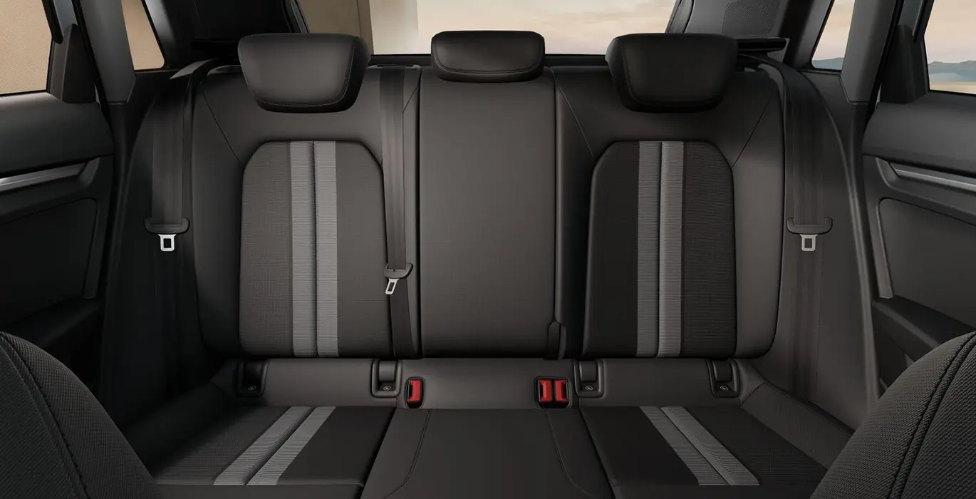 AUDI A3 Sportback Advanced 35 TFSI S Tronic interior trasera | Crazy Renting