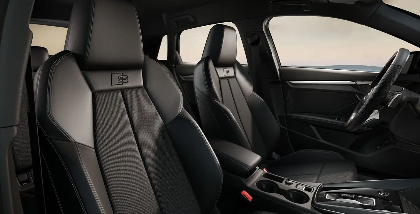 AUDI A3 Sportback S Line 40 TFSI e 150kW S Tron interior delantera II | Crazy Renting