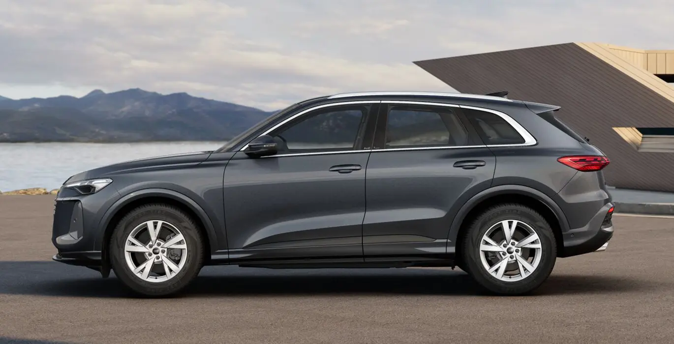 AUDI Q5 SUV Advanced TDI Quattro S Tronic 3 AUDI Q5 SUV Advanced TDI Quattro S Tronic lateral | Crazy Renting