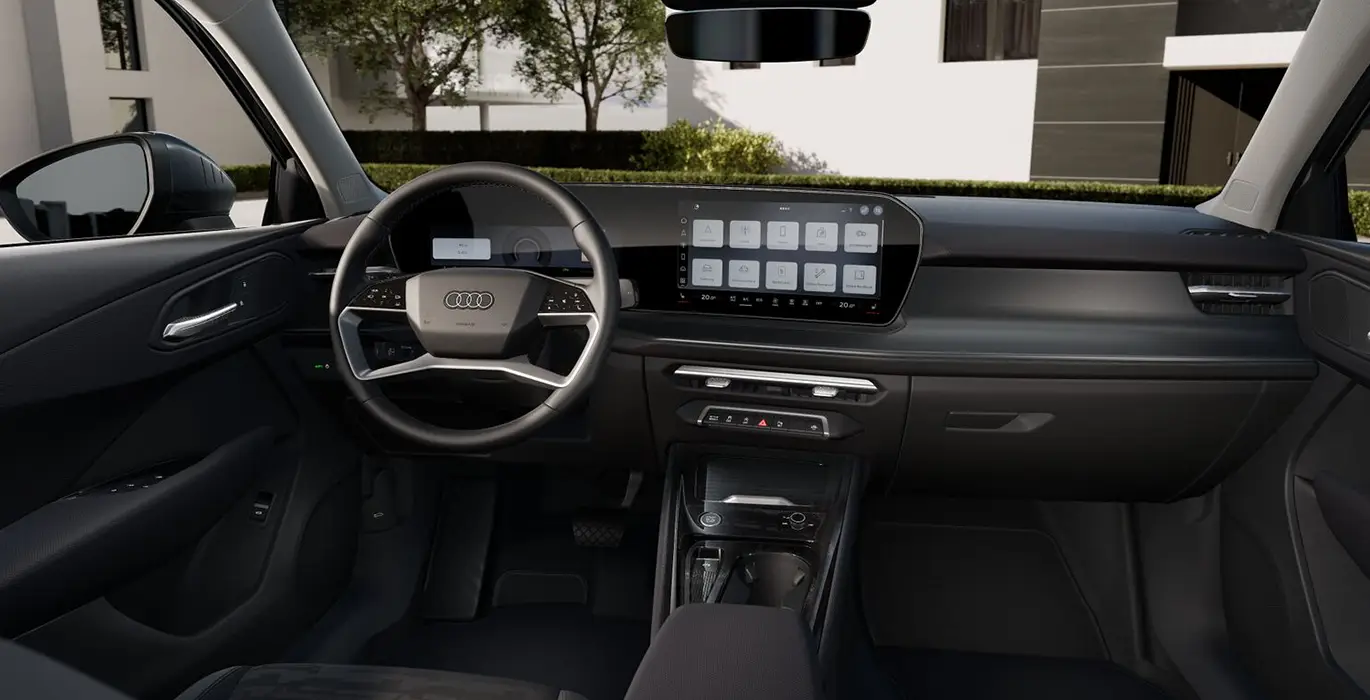 Audi Q3 Sportback Advanced TFSI 110kW S Tronic interior delantera | Crazy Renting