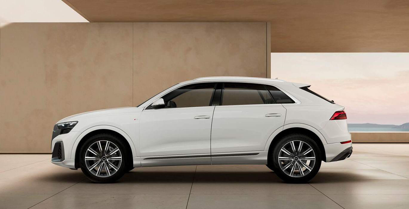 Audi Q8 SUV S line 45 TDI Quattro Tiptronic 2 Audi Q8 SUV S line 45 TDI Quattro Tiptronic lateral | Crazy Renting