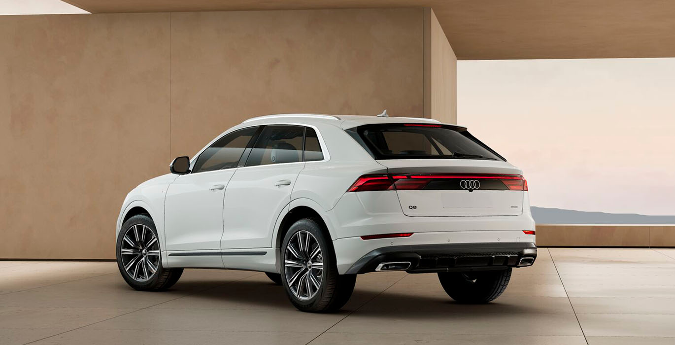 Audi Q8 SUV S line 45 TDI Quattro Tiptronic 3 Audi Q8 SUV S line 45 TDI Quattro Tiptronic trasera | Crazy Renting