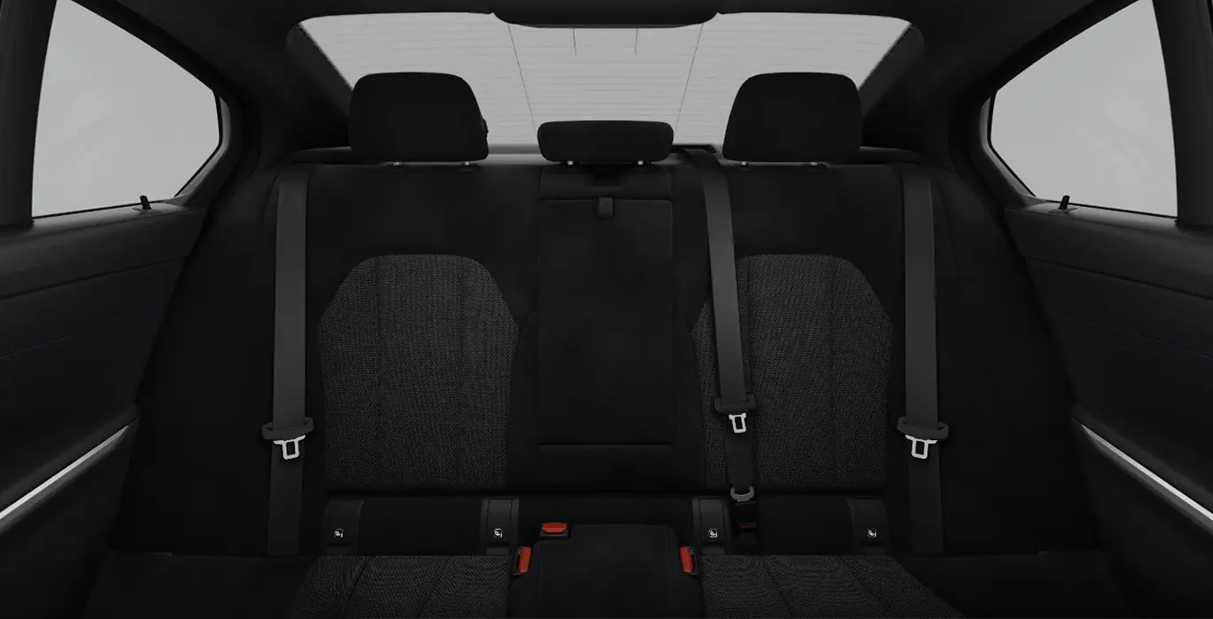 BMW Serie 3 320d interior trasera | Crazy Renting