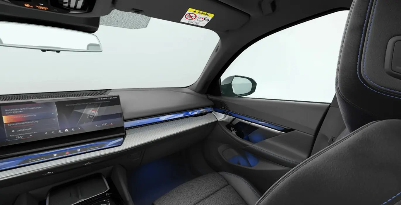 BMW Serie 5 520d Touring interior delantera II | Crazy Renting
